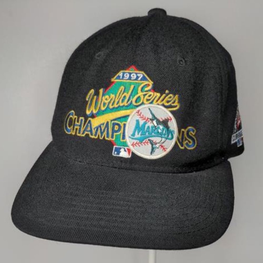 Florida Marlins Vintage 1997 World Series Champions New Era Snapback Hat